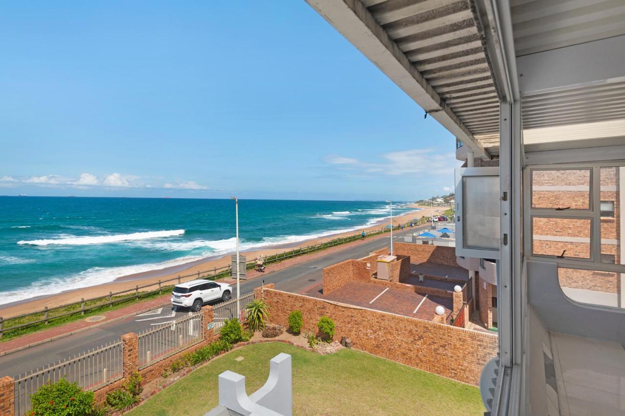 Petfriendly, Umdloti Beachfront Escape Exterior photo