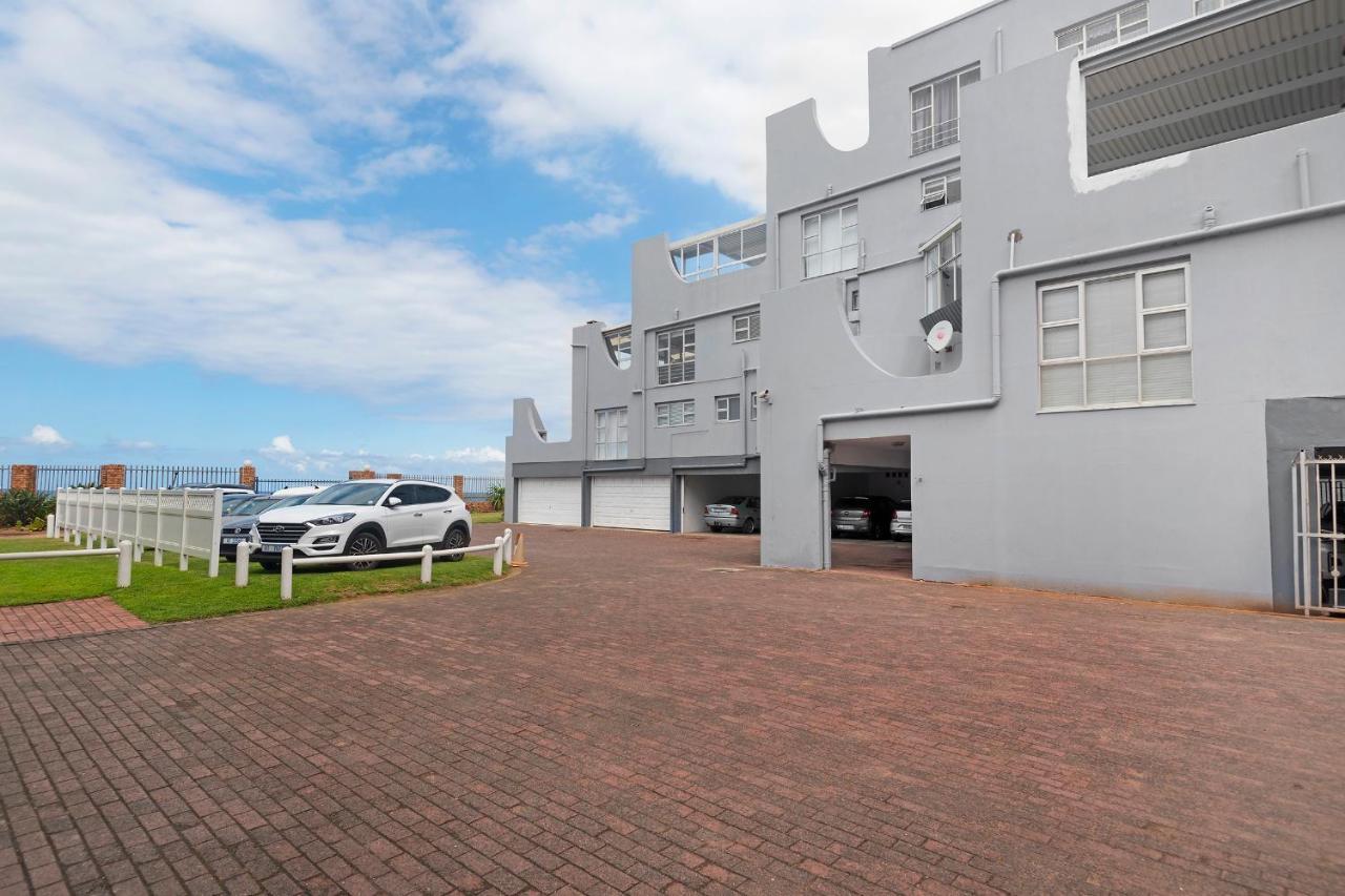 Petfriendly, Umdloti Beachfront Escape Exterior photo